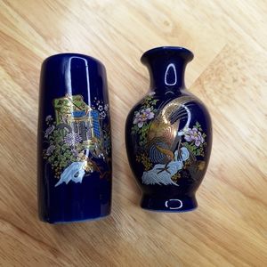Japan made 2 small vases.